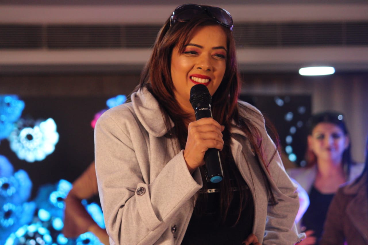 Hosting & addressing the audience